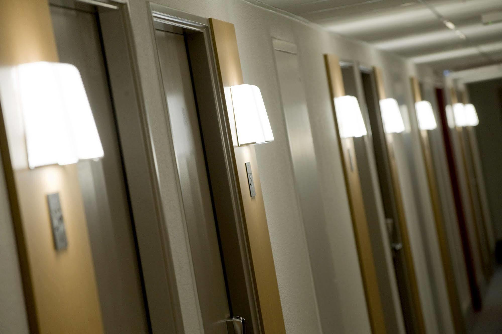 B&B Hotel Le Puy-En-Velay Vals-pres-le-Puy Екстер'єр фото